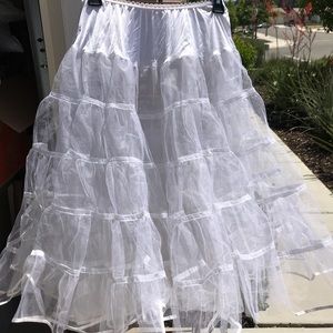 Long white petticoat. Pinup